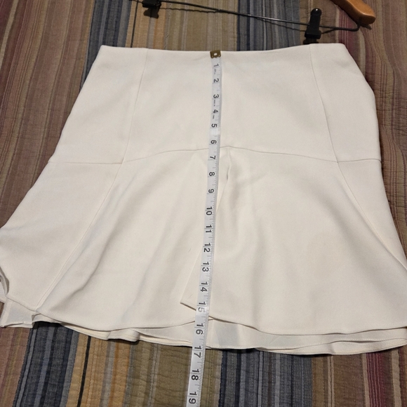 Chloe White Acetate/Viscose Silk Lined Tennis Skirt Size 40 (Approx US 8) - Picture 6 of 8